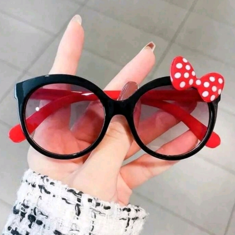 Black and Red Polka Dot Bow Sunglasses